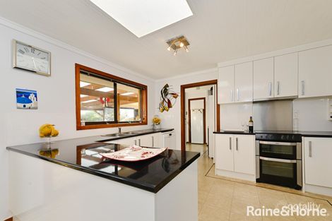 Property photo of 2 Sylvan Court Lindisfarne TAS 7015