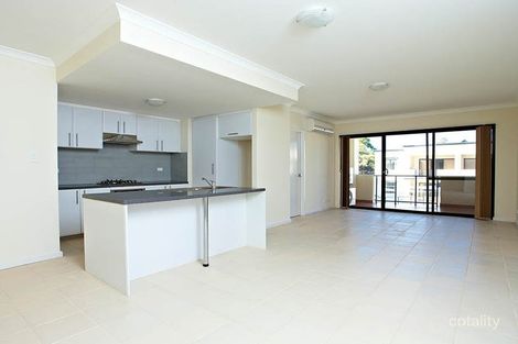 Property photo of 12/5 Eastleigh Loop Currambine WA 6028