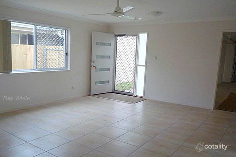 Property photo of 32 Waterlilly Court Rothwell QLD 4022
