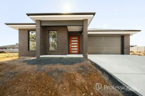 Property photo of 45 Mortimer Terrace Leneva VIC 3691