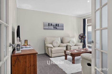 Property photo of 14 Libra Way Australind WA 6233