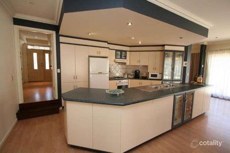 Property photo of 8 Halls Road Highbury SA 5089