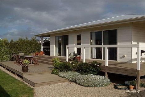 Property photo of 23 Caffrey Crescent Port Willunga SA 5173