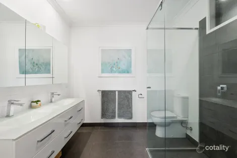 Property photo of 17 Grinders Avenue Torquay VIC 3228