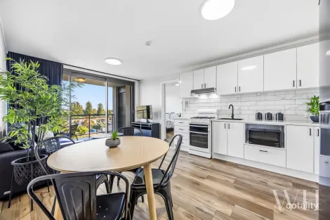 18/1 Forrest St, Fremantle, WA 6160