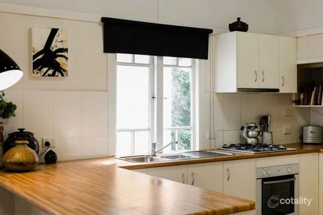 Property photo of 25 Bridge Street Mount Lofty QLD 4350