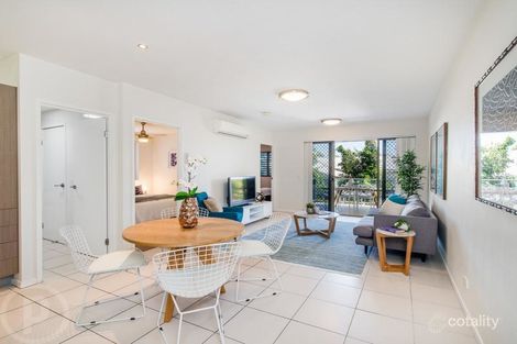 Property photo of 22/11 Riding Road Hawthorne QLD 4171