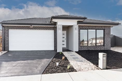 29 Bowerbird Gra, Winter Valley, VIC 3358