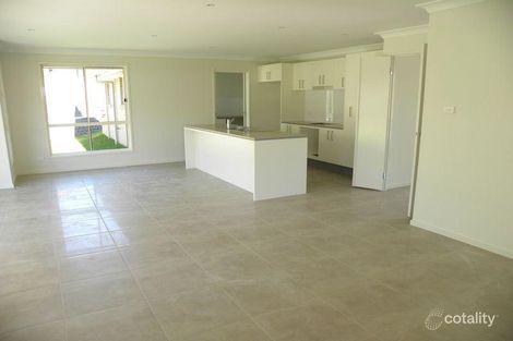 Property photo of 21 Salamander Road Wadalba NSW 2259