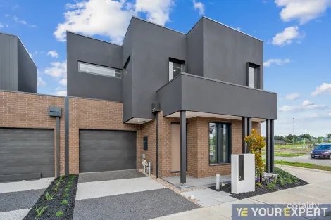 2 Middleborough Tce, Clyde, VIC 3978