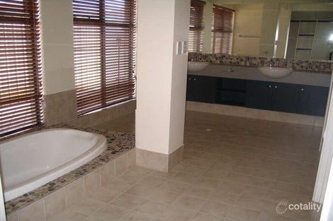 Property photo of 3 The Green Canning Vale WA 6155