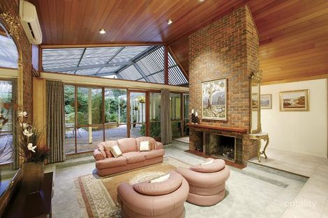 Property photo of 3 Rockingham Close Kew VIC 3101