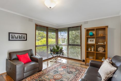 Property photo of 1 Eddington Place Endeavour Hills VIC 3802