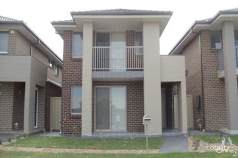 42 Hall Cct, Middleton Grange, NSW 2171