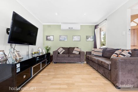 Property photo of 2 Earl Place Melton West VIC 3337