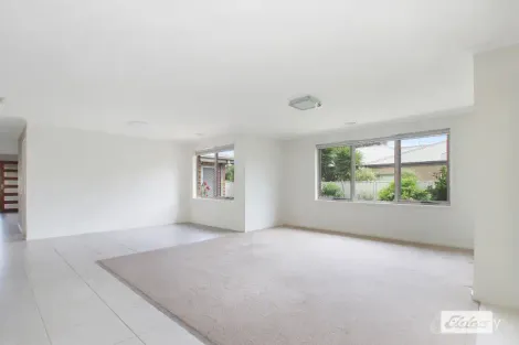 Property photo of 45 Nordsvan Drive Wodonga VIC 3690