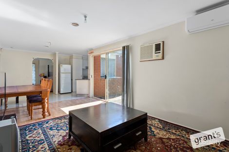 Property photo of 10 Rochford Place Narre Warren South VIC 3805
