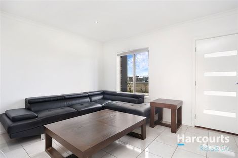 Property photo of 42 Penhall Drive Craigieburn VIC 3064