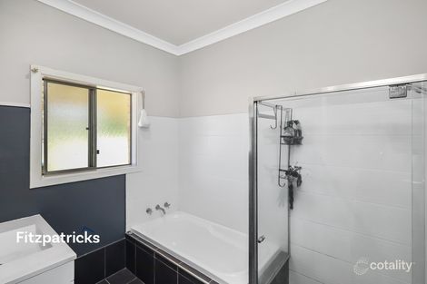 Property photo of 48 White Avenue Kooringal NSW 2650