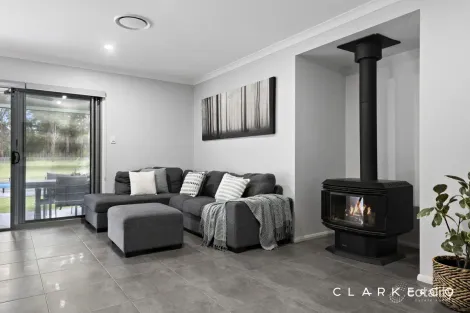 Property photo of 58 Baileys Lane Abermain NSW 2326