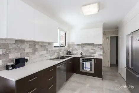 Property photo of 4/21 Messines Crescent Miami QLD 4220