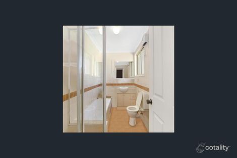 Property photo of 2/5 Casuarina Place Macquarie Fields NSW 2564