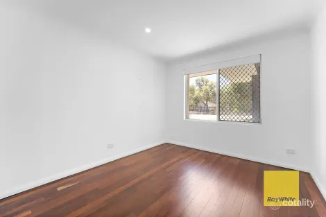 Property photo of 41 Coops Avenue Thornlie WA 6108