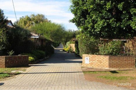 4/8 Moore St, Dianella, WA 6059