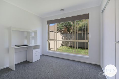 Property photo of 2/32 Lawson Street West Wodonga VIC 3690