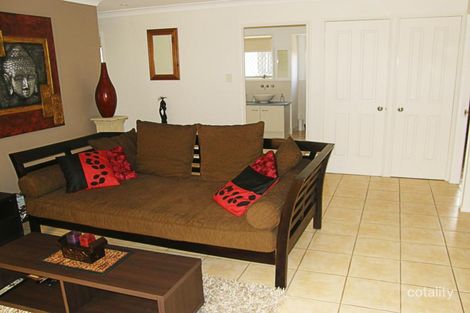 Property photo of 8 Kalamunda Close Elanora QLD 4221