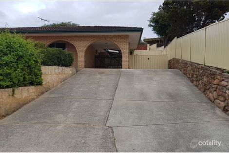 Property photo of 5 Hyacinth Close Heathridge WA 6027