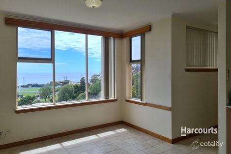 2/2 Bay St, Parklands, TAS 7320