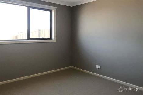 1 Cloudburst Ave, Wyndham Vale, VIC 3024