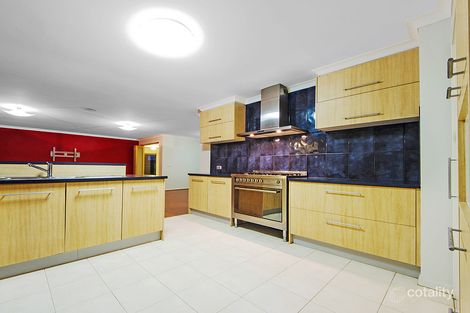 Property photo of 6 Mundi Crescent Manor Lakes VIC 3024