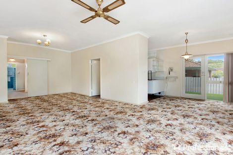Property photo of 25 Rhodes Crescent Calista WA 6167