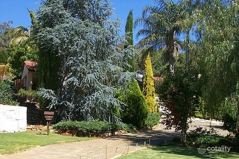 12 Travers Gdns, Kelmscott, WA 6111