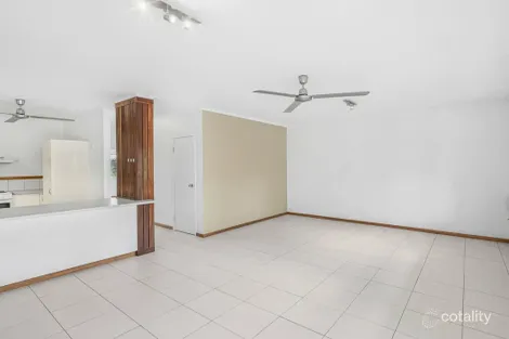 Property photo of 2/13 Springfield Crescent Manoora QLD 4870