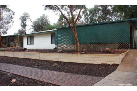 50 Pioneer Dr, Roxby Downs, SA 5725