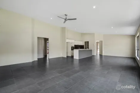 Property photo of 3 Ebony Crescent Redland Bay QLD 4165