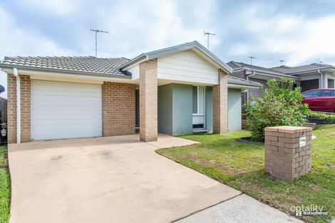 Property photo of 5 Blue View Terrace Glenmore Park NSW 2745