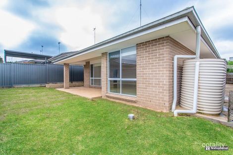 Property photo of 5 Blue View Terrace Glenmore Park NSW 2745