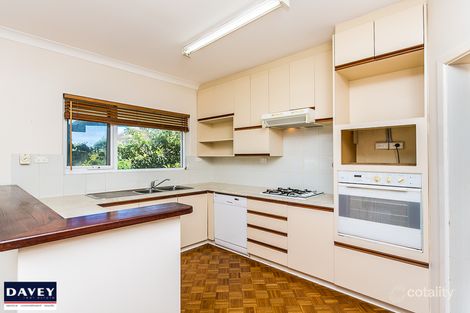 Property photo of 16 Lewin Way Scarborough WA 6019