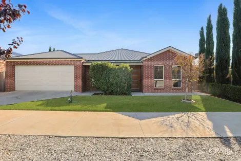 27 Calotis St, Red Cliffs, VIC 3496