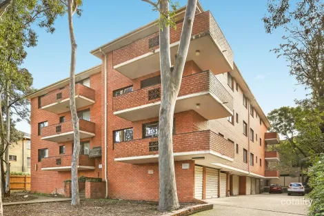 8/39 Neil St, Merrylands, NSW 2160