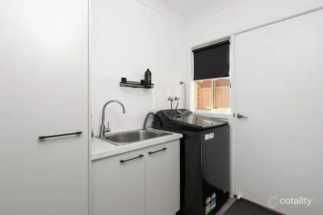 Property photo of 27 Calotis Street Red Cliffs VIC 3496