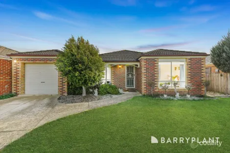 Property photo of 4 Saintly Grove Berwick VIC 3806