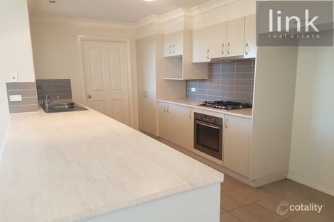Property photo of 8 Warbler Street Thurgoona NSW 2640