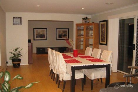 Property photo of 9 Prestwick Green Cranbourne VIC 3977
