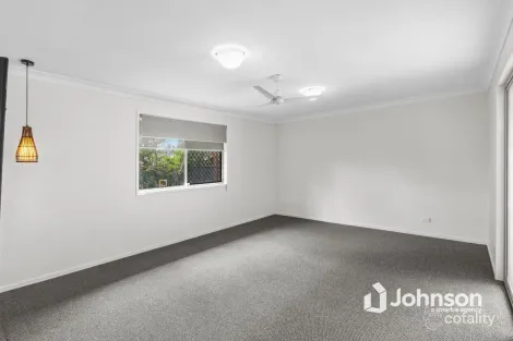 Property photo of 84 Saint James Circuit Heritage Park QLD 4118