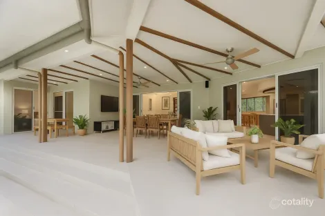 Property photo of 1 Silver Crescent Palm Cove QLD 4879